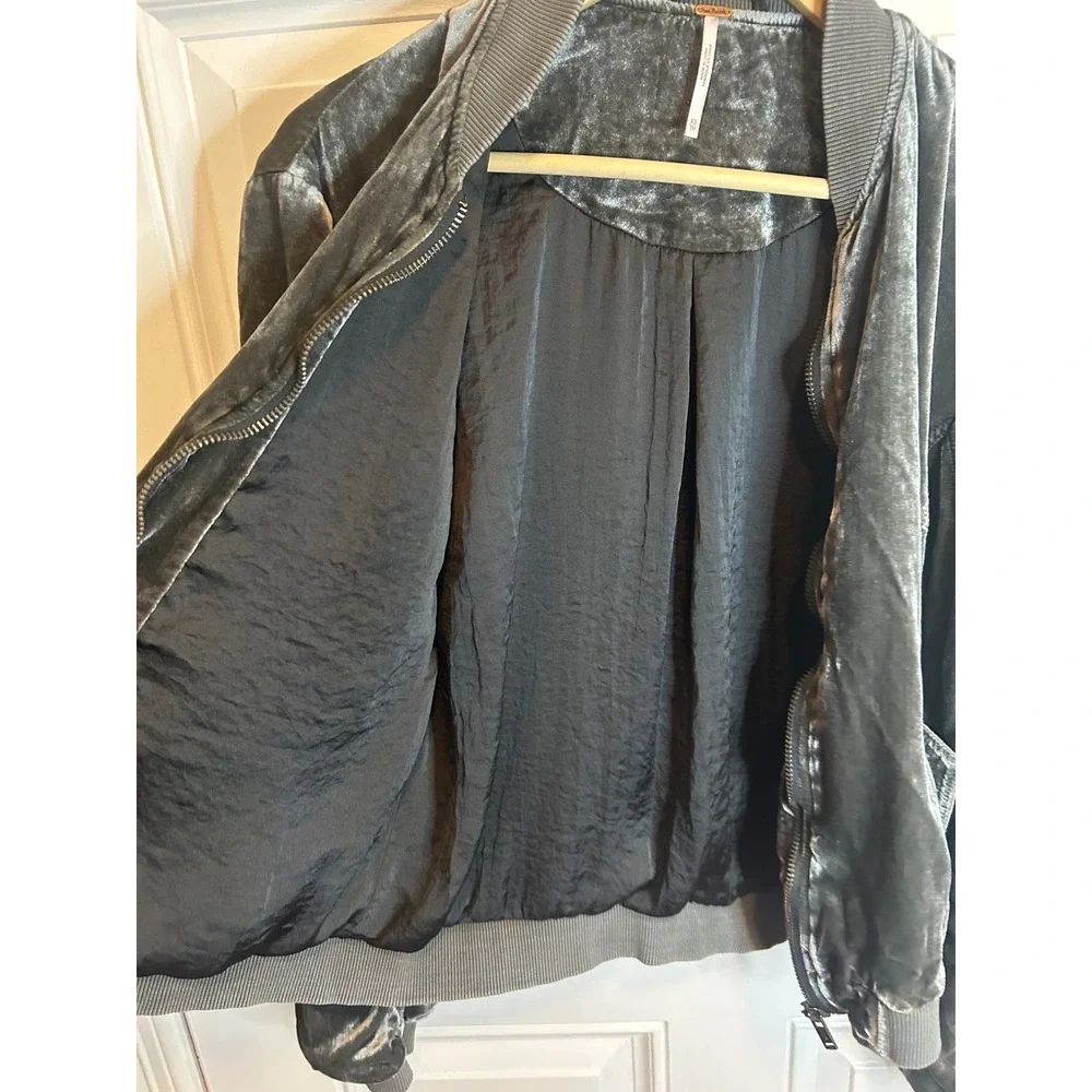 Free People Bomber Jacket sage green Velvet Ruched Sleeve‎ Full Zip Coat XS